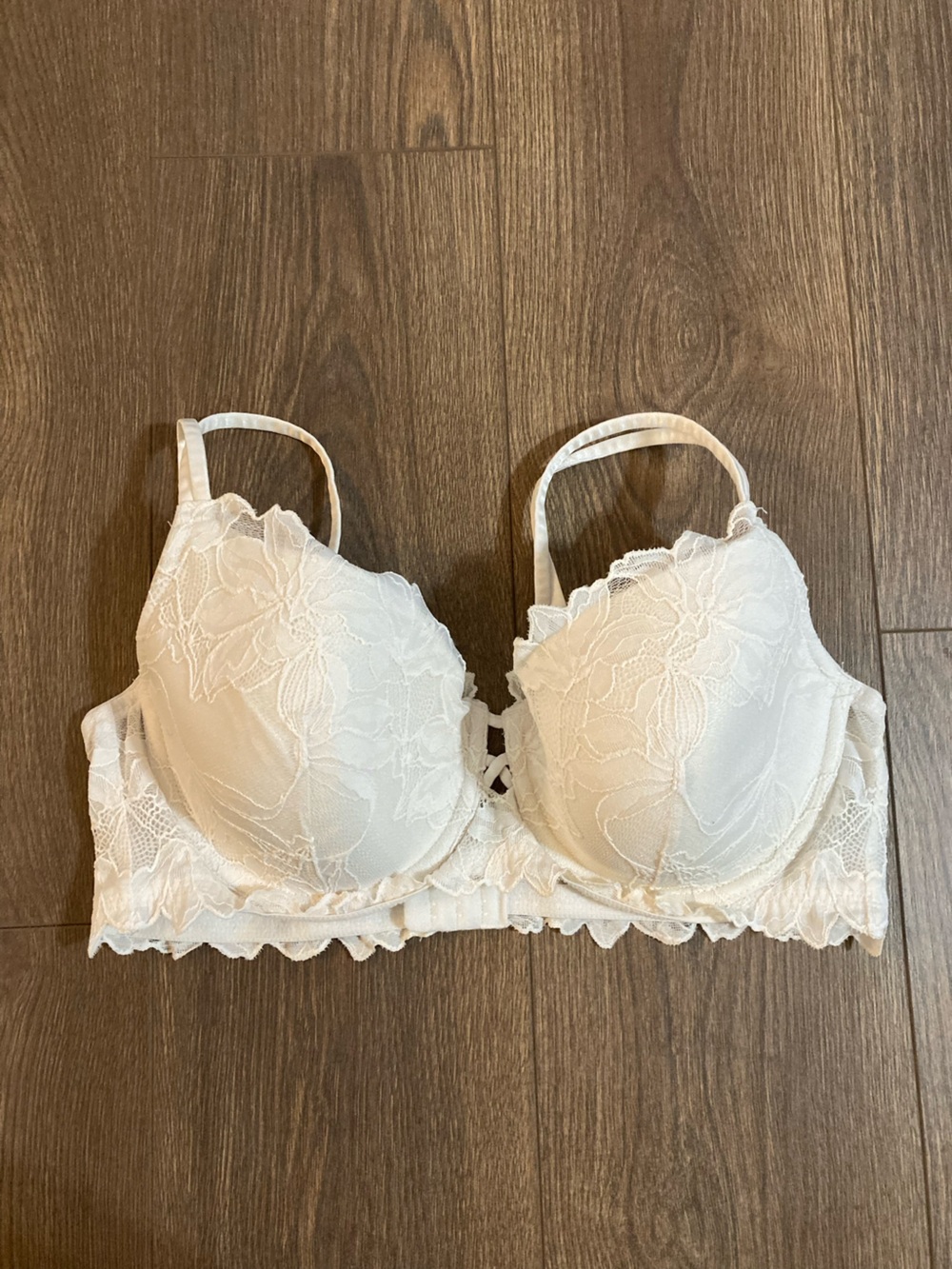 Auden White Lace Demi Lightly Lined Size 40C